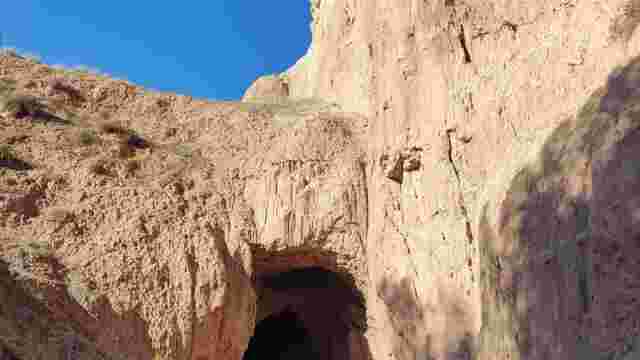 Cueva en la Rambla de Doblas